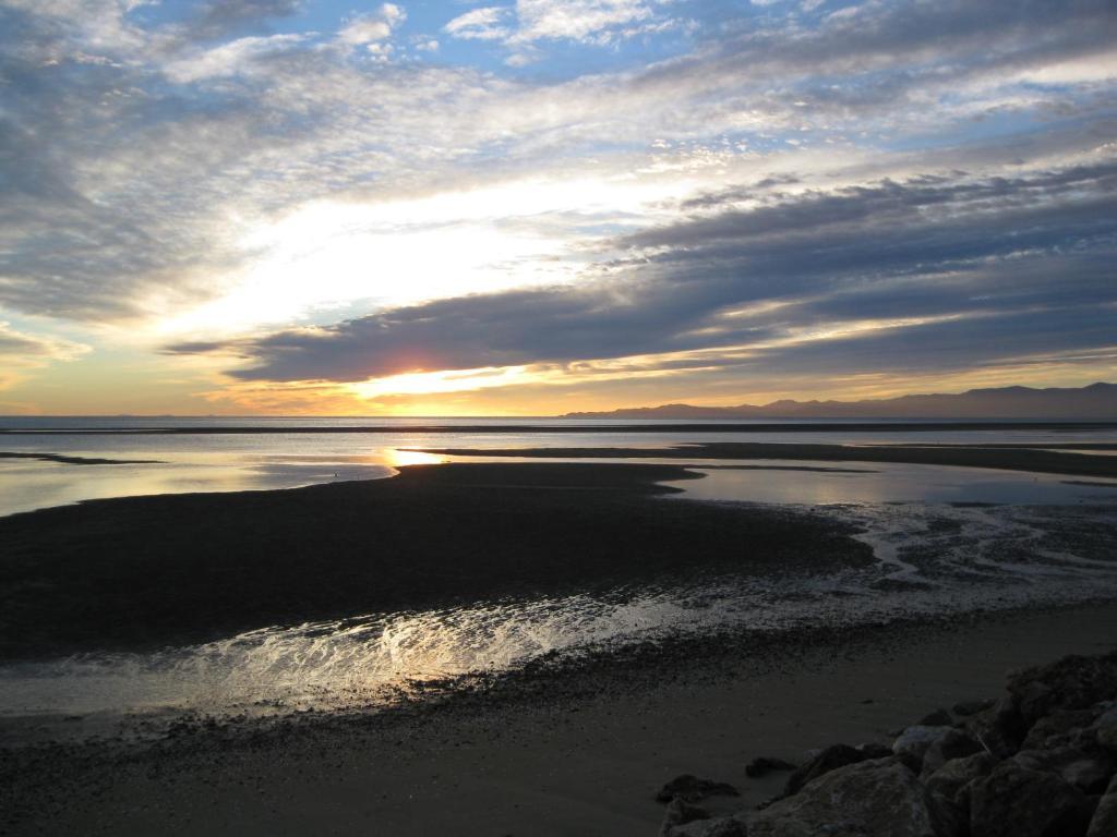 Twin Waters Lodge Collingwood Esterno foto